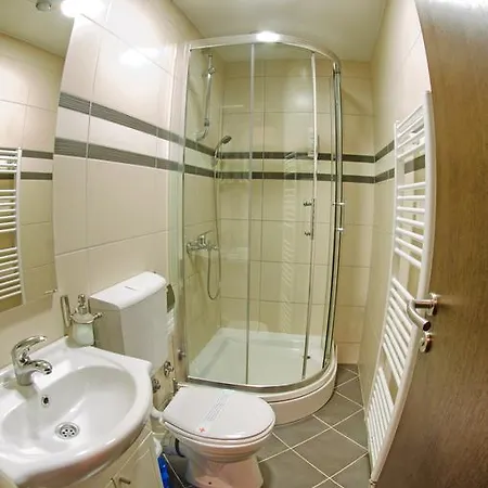 Hotel Konak Konjic 3*